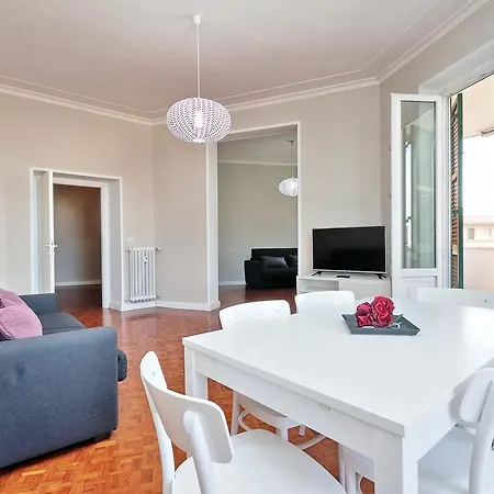 Daire Stunning View With Terrace Roma
